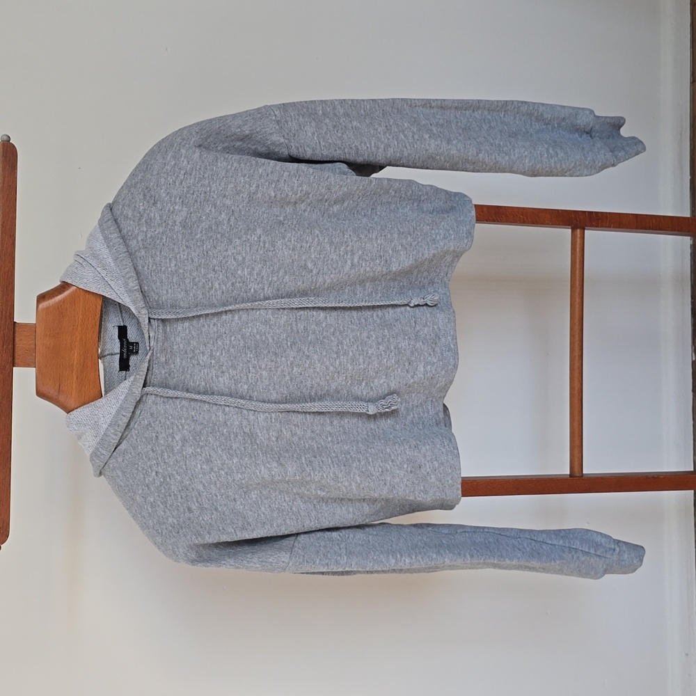 Ambiance Women's Gray Long Sleeve Pullover Cropped Hoodie Size M